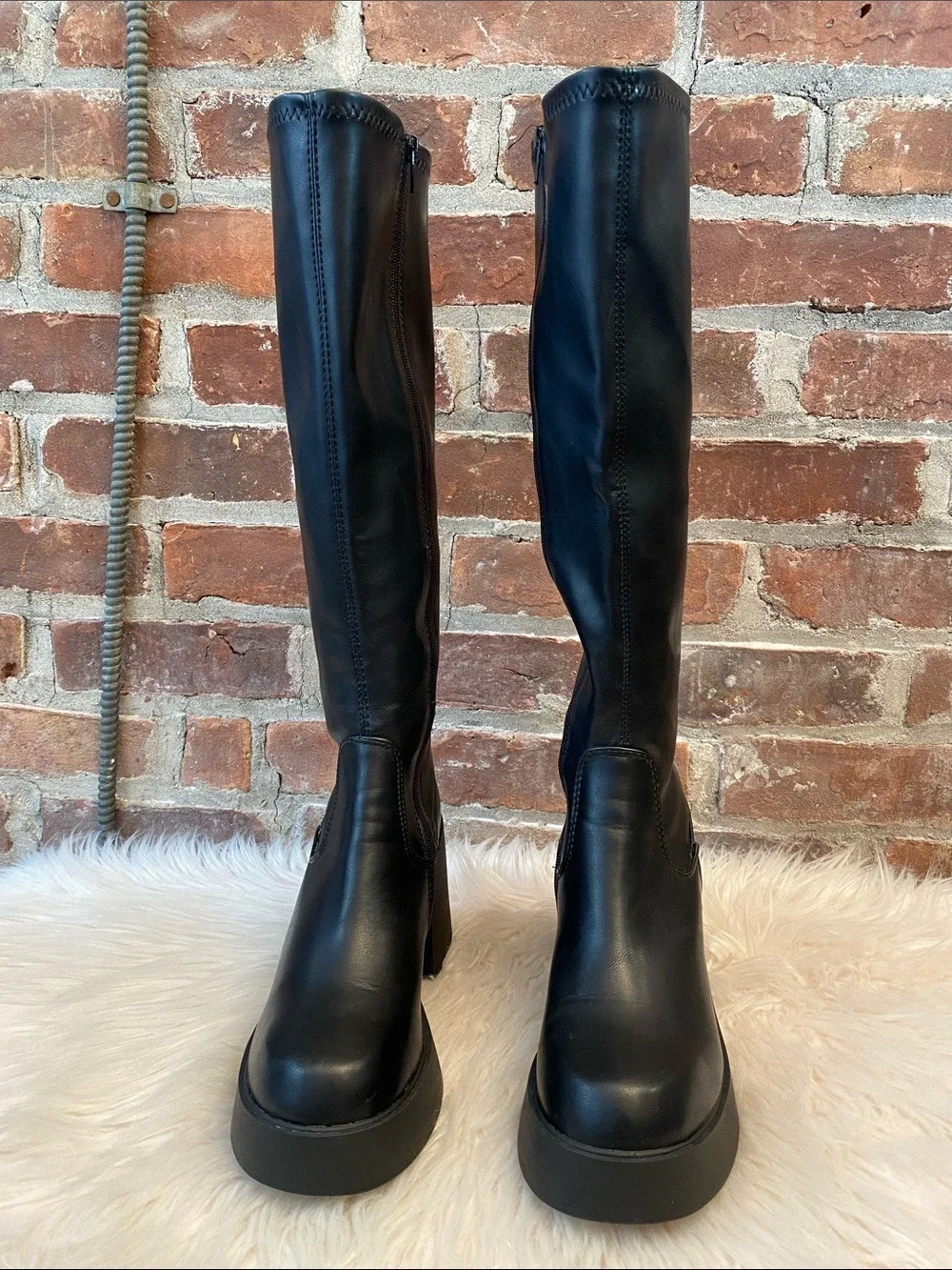 Madden Girl Silass Chunky Heel Platform Festival Zip Up Knee High Boots, Size 8